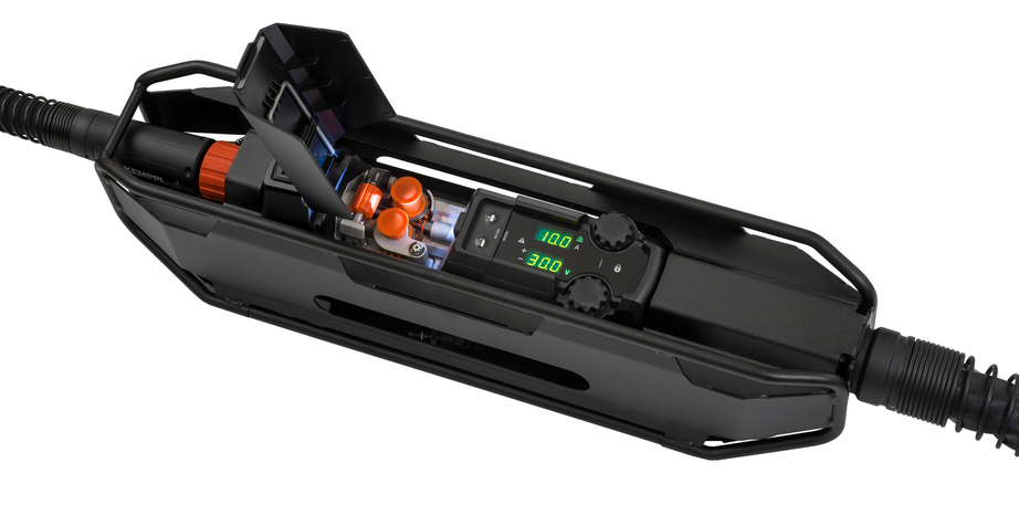 SuperSnake-GTX-feed-mechanism-door-open